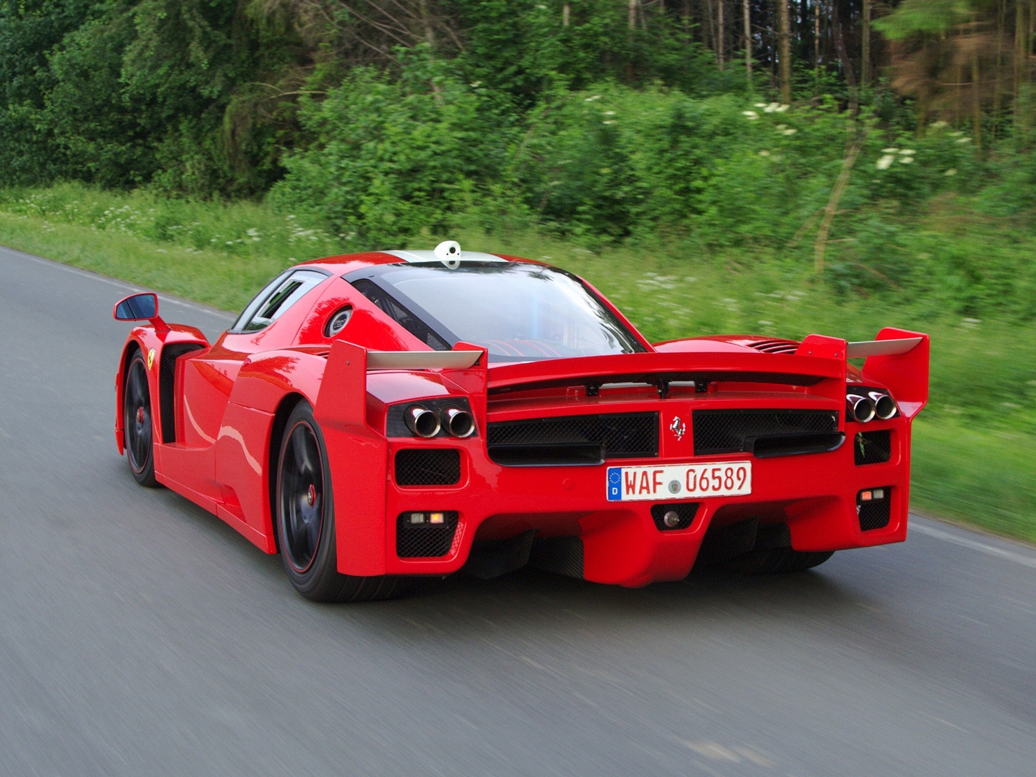 FERRARI-FXX-155_28.jpg