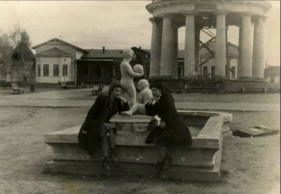 Снимок экрана 2023-12-04 в 16.44.24.png
