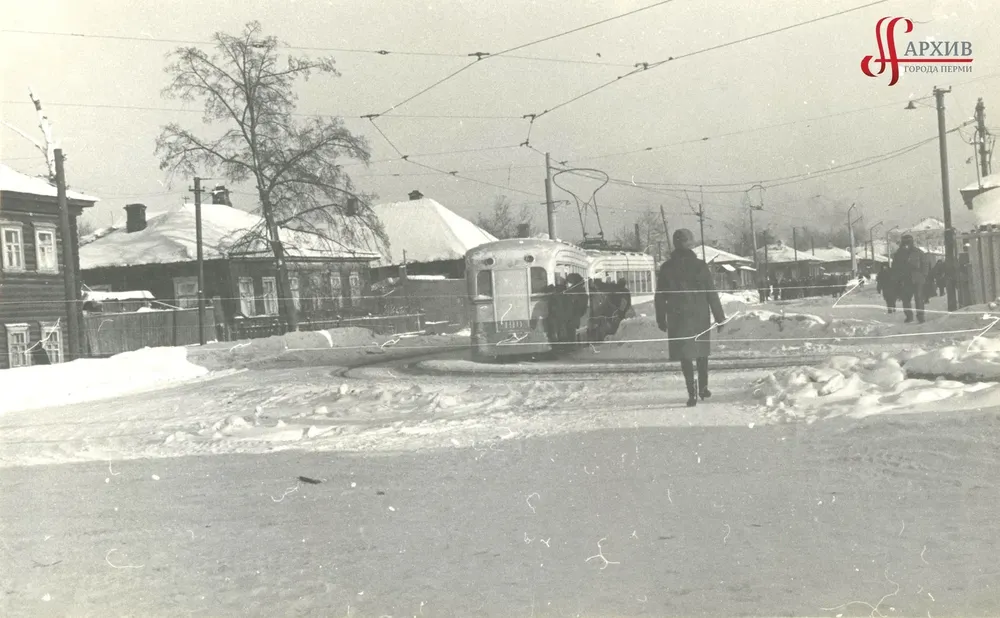 VLNsoO9WfkI.jpg