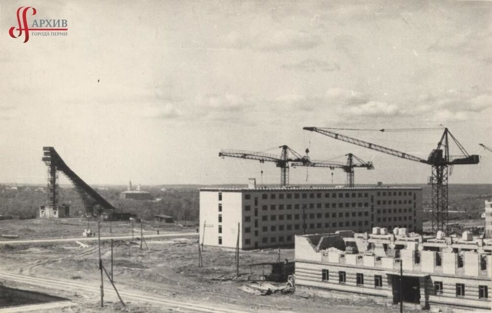 dRMgHpKY88M.jpg