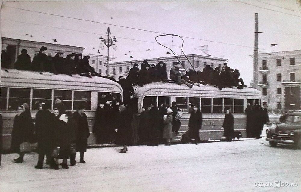 6KczsytvGx4.jpg