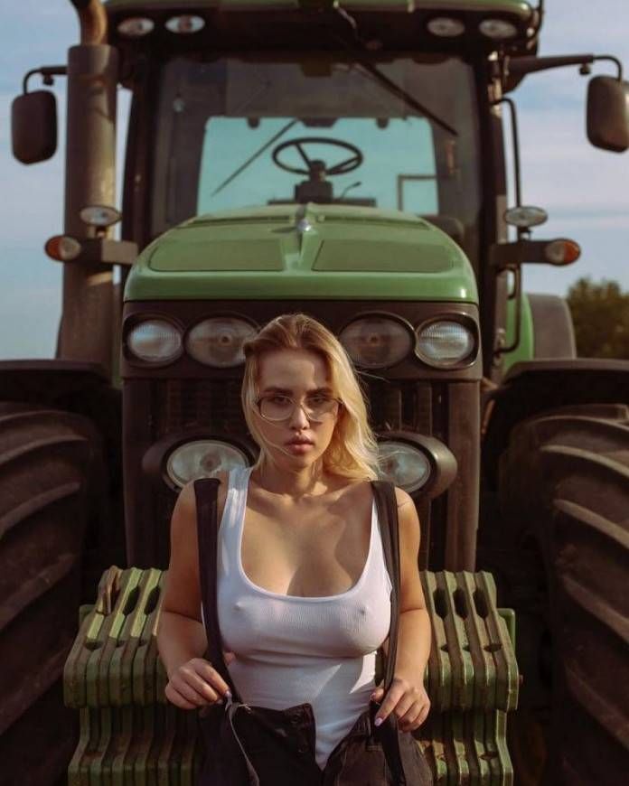 877.jpg
